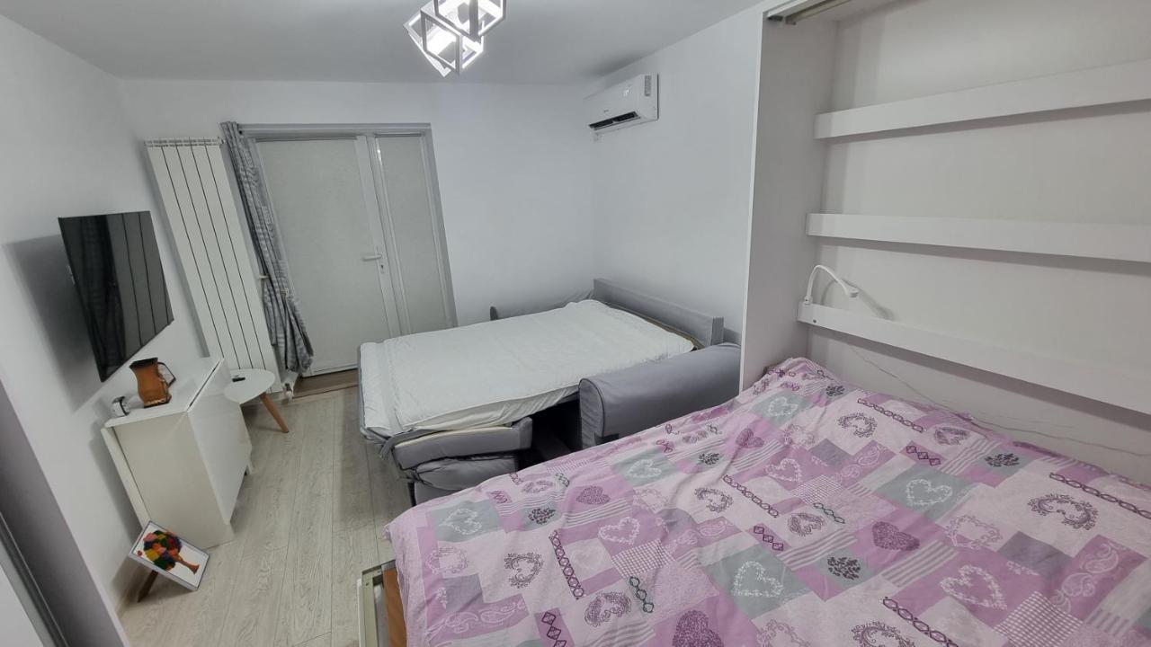Ferienwohnung Seanest Mangalia Exterior foto